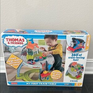 Fisher-Price Thomas & Friends My First Train Table